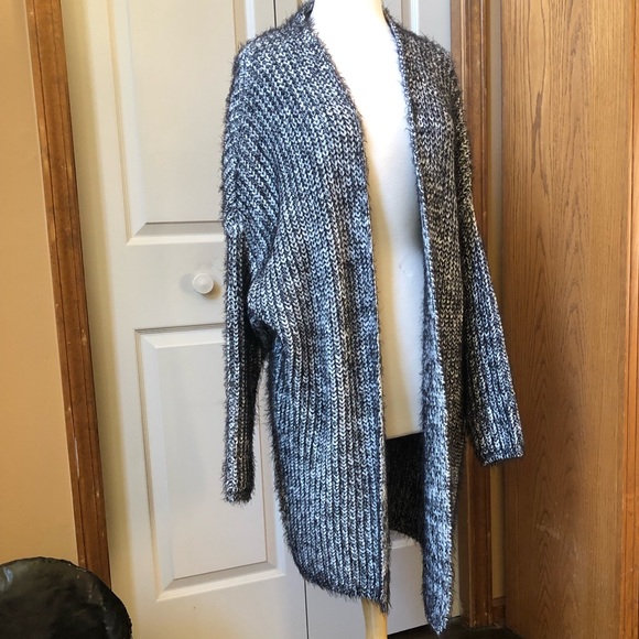 Akira Chicago Red Label Sweater Coat - Picture 2 of 9